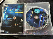 Load image into Gallery viewer, CD Andrea  Bocelli. Live in Tuscany
