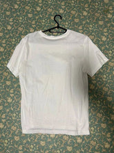 Load image into Gallery viewer, Copy of Woman t-shirt. Japan style print.
