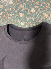 Load image into Gallery viewer, t-shirt man
