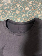 Load image into Gallery viewer, Copy of T-Shirts for gym. Men. Brand Nike
