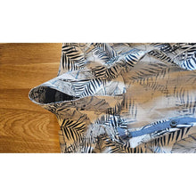 Load image into Gallery viewer, Shirt
