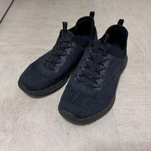 Load image into Gallery viewer, Copy of Mens trainers
