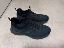 Load image into Gallery viewer, Copy of Men trainers  easy walking. Slip on. Soft sole
