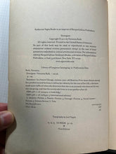 Load image into Gallery viewer, Divergent novel book
