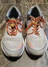 Load image into Gallery viewer, Sneakers lumberjack. Good condition
