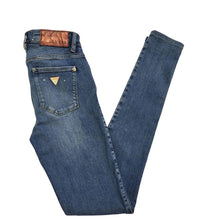 Load image into Gallery viewer, Guess jeans vintage skinny faded blue stretched sexy curve size 6-8 women&#39;s
