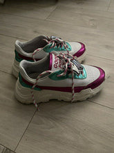 Load image into Gallery viewer, Copy of trainers
